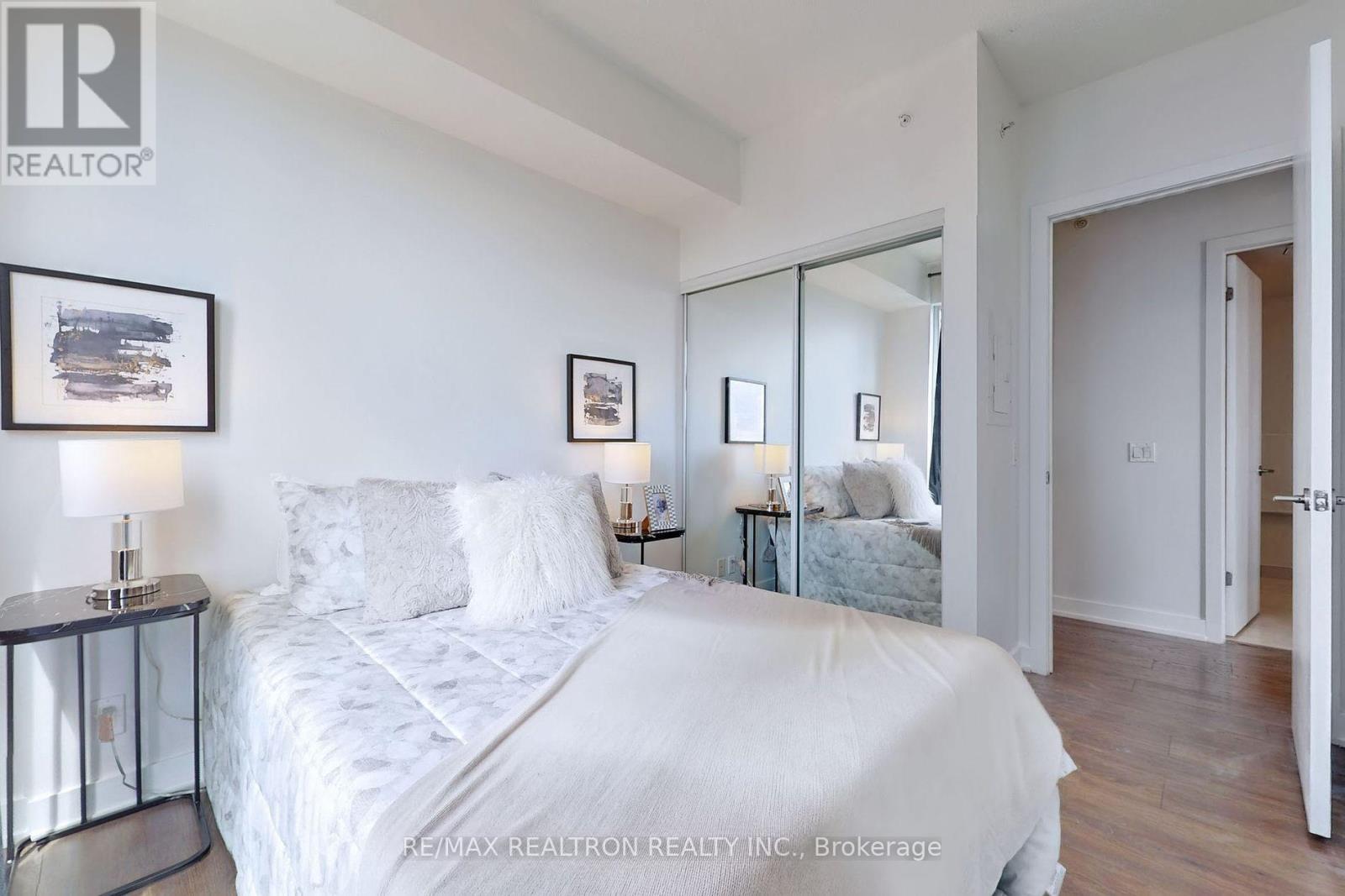 3206 - 2212 Lakeshore Boulevard W, Toronto, Ontario  M8V 0C2 - Photo 17 - W12133669