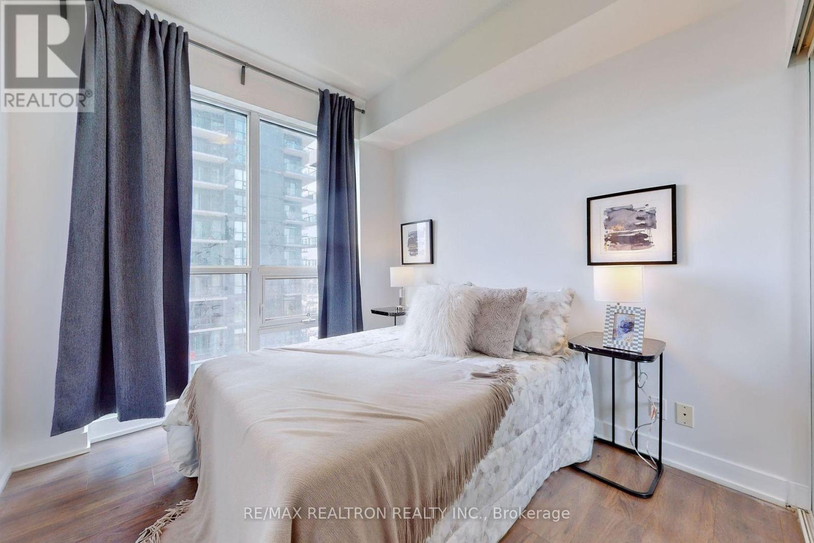 3206 - 2212 Lakeshore Boulevard W, Toronto, Ontario  M8V 0C2 - Photo 18 - W12133669