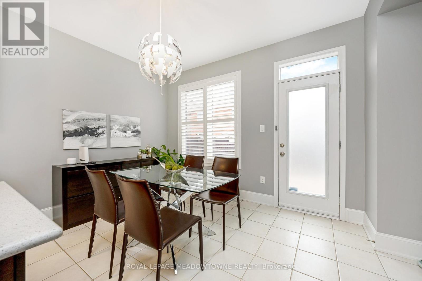 428 Dymott Avenue, Milton (Ha Harrison), Ontario  L9T 7V1 - Photo 16 - W12133683