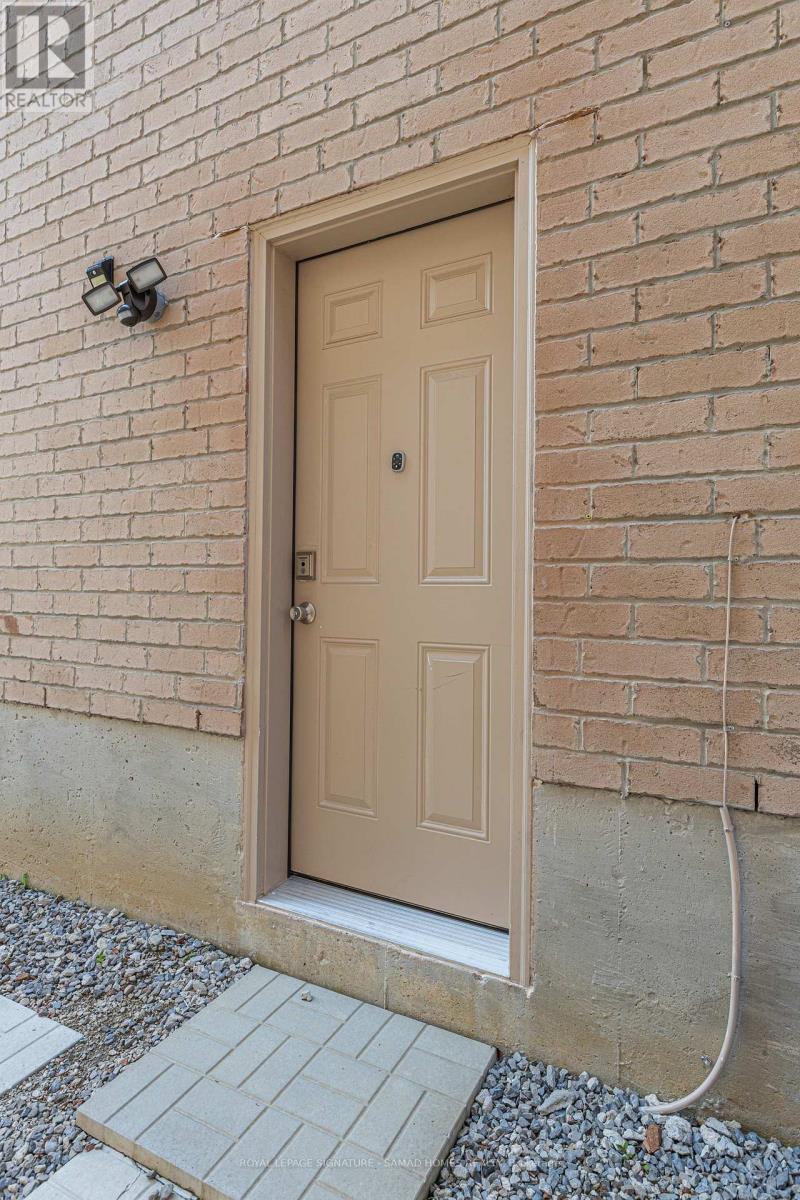 3141 George Savage Avenue, Oakville, Ontario  L6M 4M2 - Photo 32 - W12133734