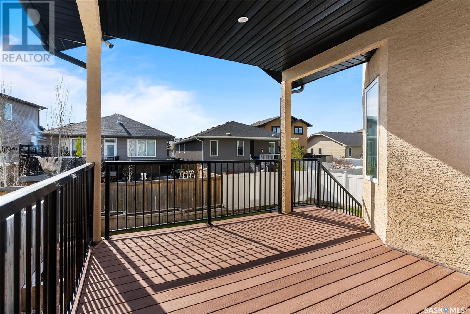 Property at 5330 McKenna CRESCENT image 3