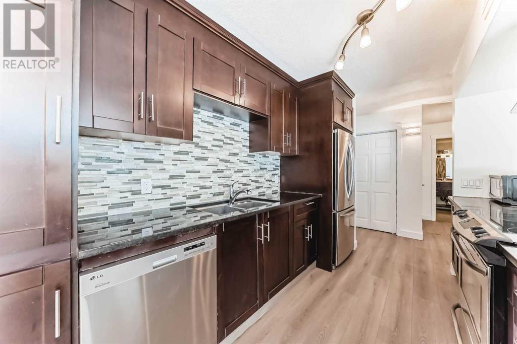 Property at 212, 111 14 Avenue SE image 5