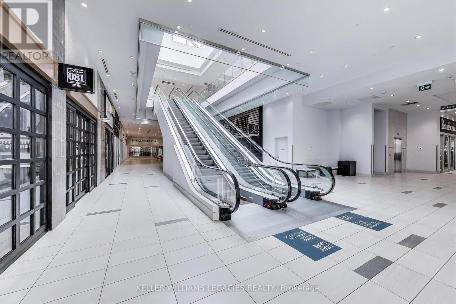 255 - 7777 Weston Road, Vaughan, Ontario  L4L 0G9 - Photo 10 - N12133840