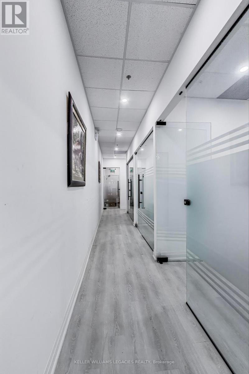 255 - 7777 Weston Road, Vaughan, Ontario  L4L 0G9 - Photo 3 - N12133840