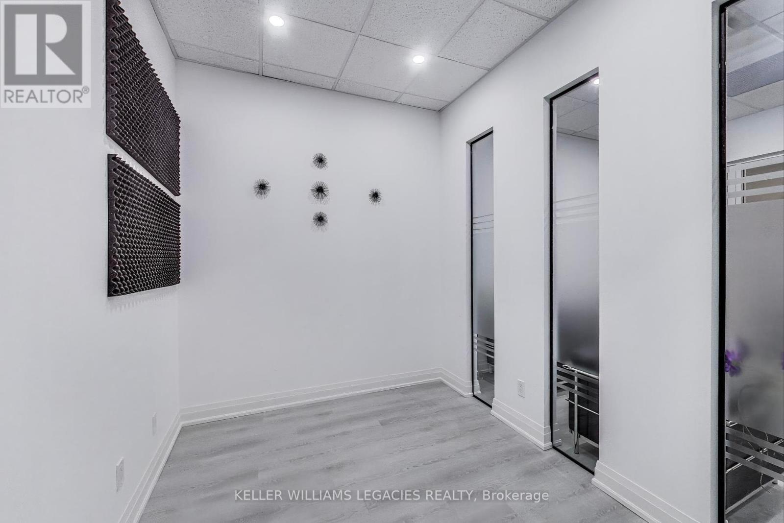 255 - 7777 Weston Road, Vaughan, Ontario  L4L 0G9 - Photo 4 - N12133840