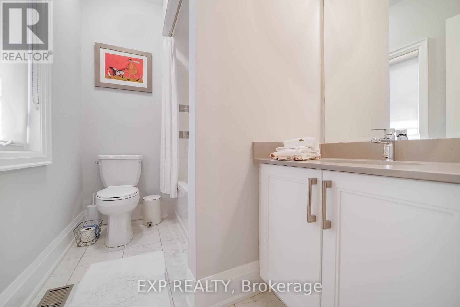 26 Aspy Court, Vaughan (Patterson), Ontario  L6A 4X8 - Photo 33 - N12133956