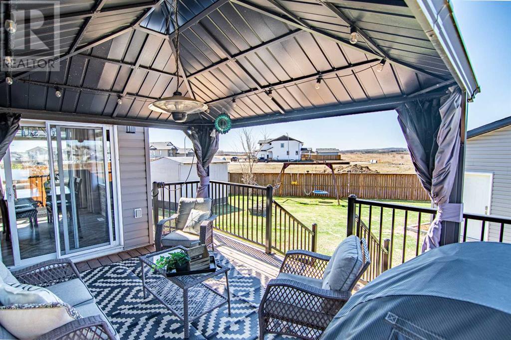 34 Mcdougall Close, Penhold, Alberta  T0M 1R0 - Photo 38 - A2216726