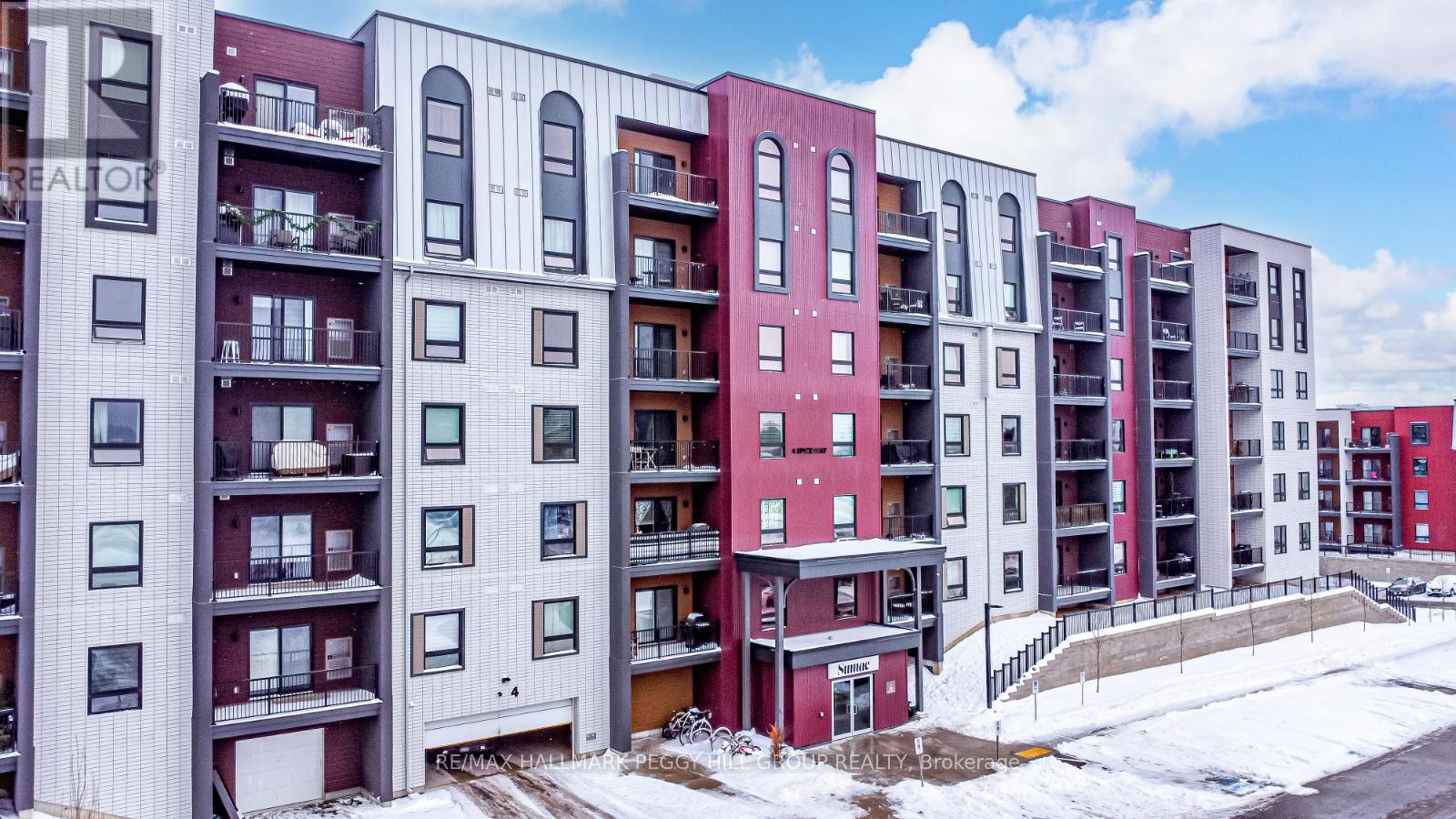 215 - 4 Spice Way, Barrie, Ontario  L9J 0M2 - Photo 19 - S12133837