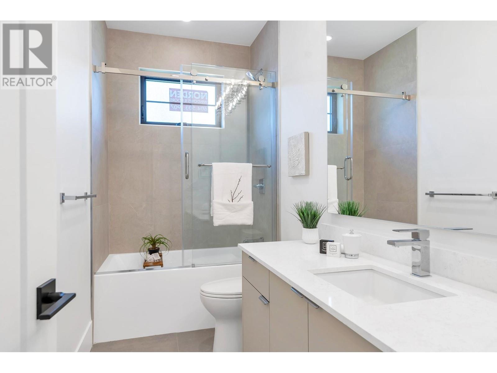 12021 Blakely Road, Pitt Meadows, British Columbia  V3Y 1J6 - Photo 28 - R2995213
