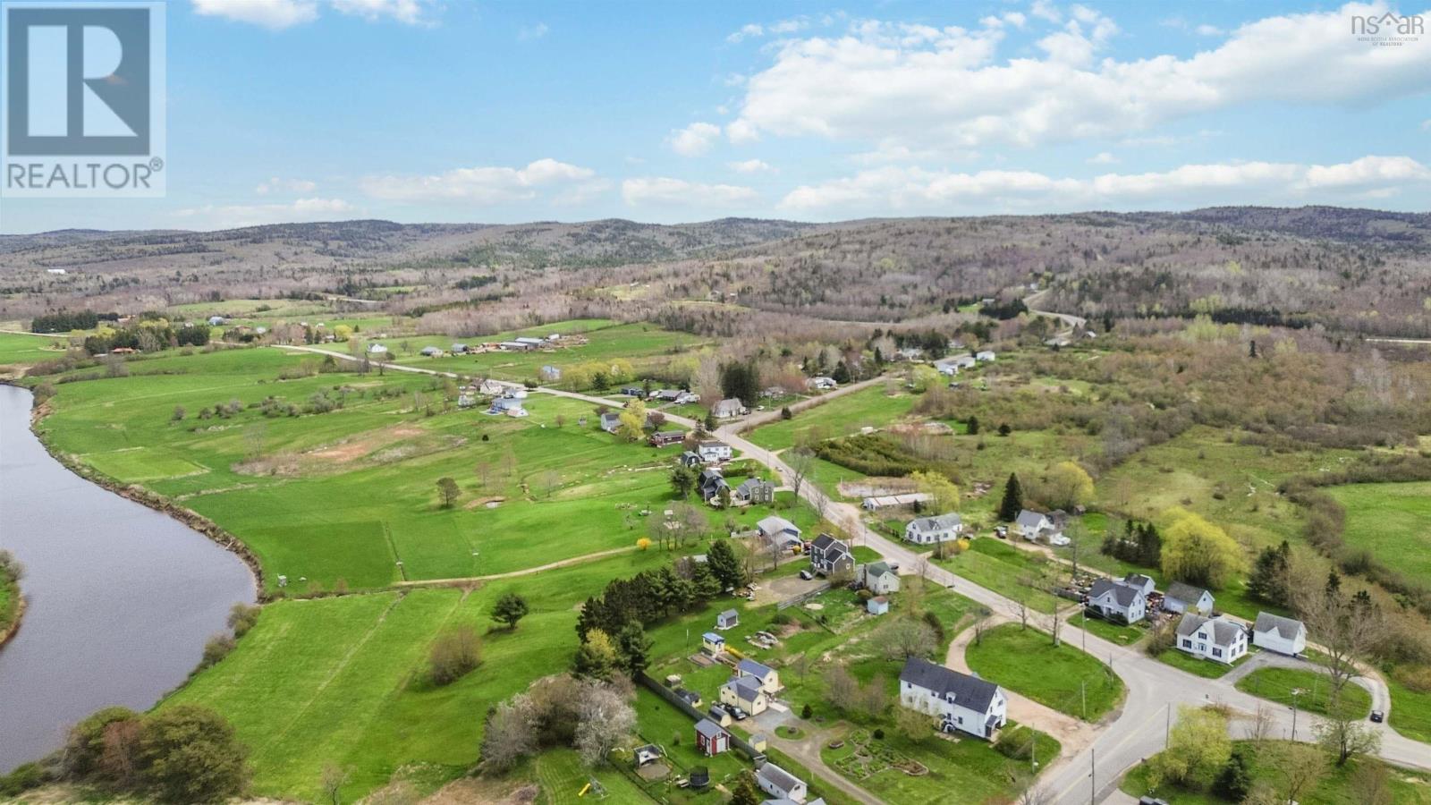 Property at 4164 Highway 201 image 3