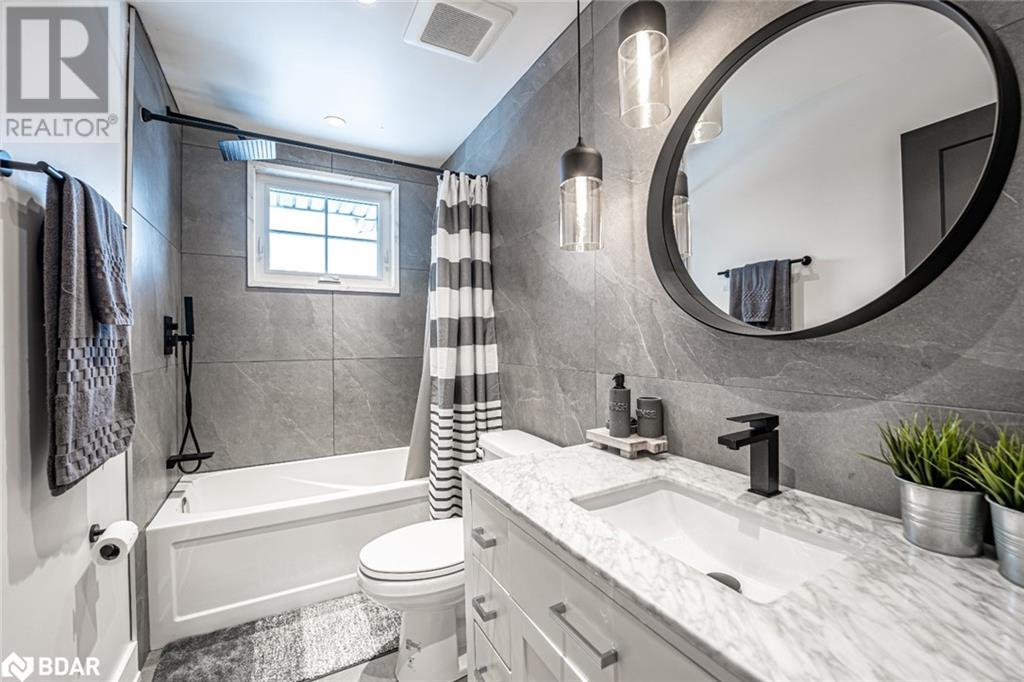 18 Dickson Road, Collingwood, Ontario  L9Y 2X3 - Photo 16 - 40726481