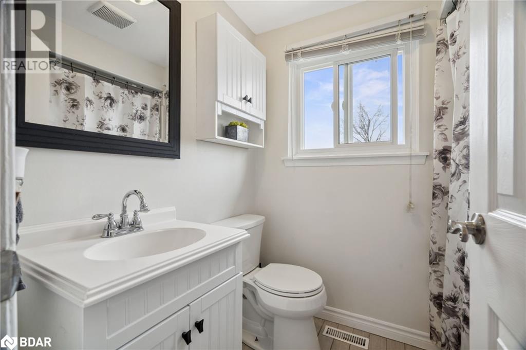 47 Janice Drive, Barrie, Ontario  L4N 5N5 - Photo 16 - 40726470