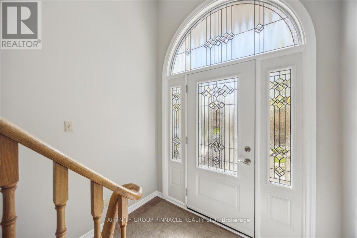 21 Imperial Crescent, Bradford West Gwillimbury, Ontario  L3Z 2P2 - Photo 10 - N12134302