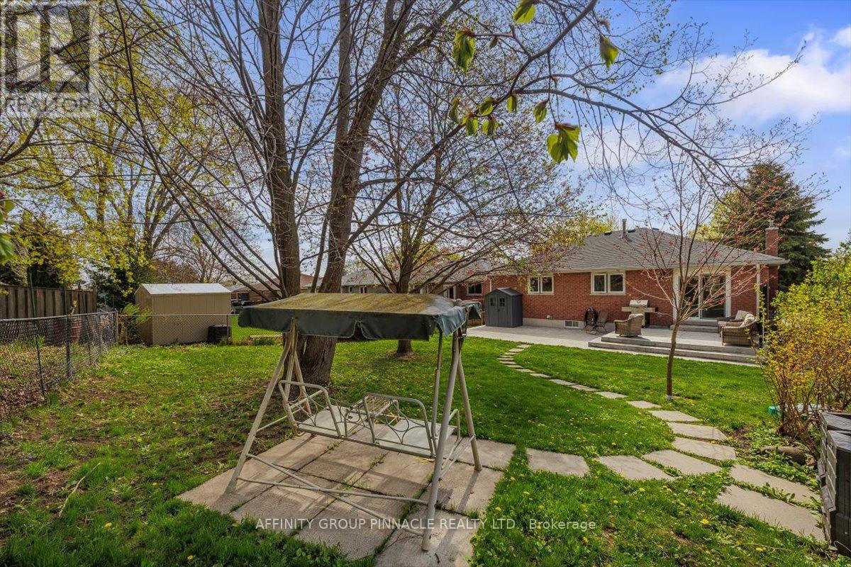 21 Imperial Crescent, Bradford West Gwillimbury, Ontario  L3Z 2P2 - Photo 34 - N12134302
