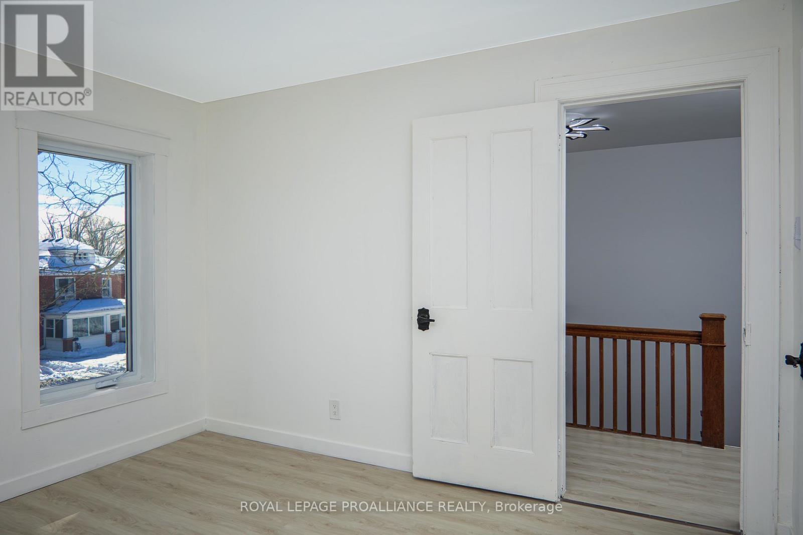 42 Highland Avenue, Belleville, Ontario  K8P 3R1 - Photo 25 - X12134214