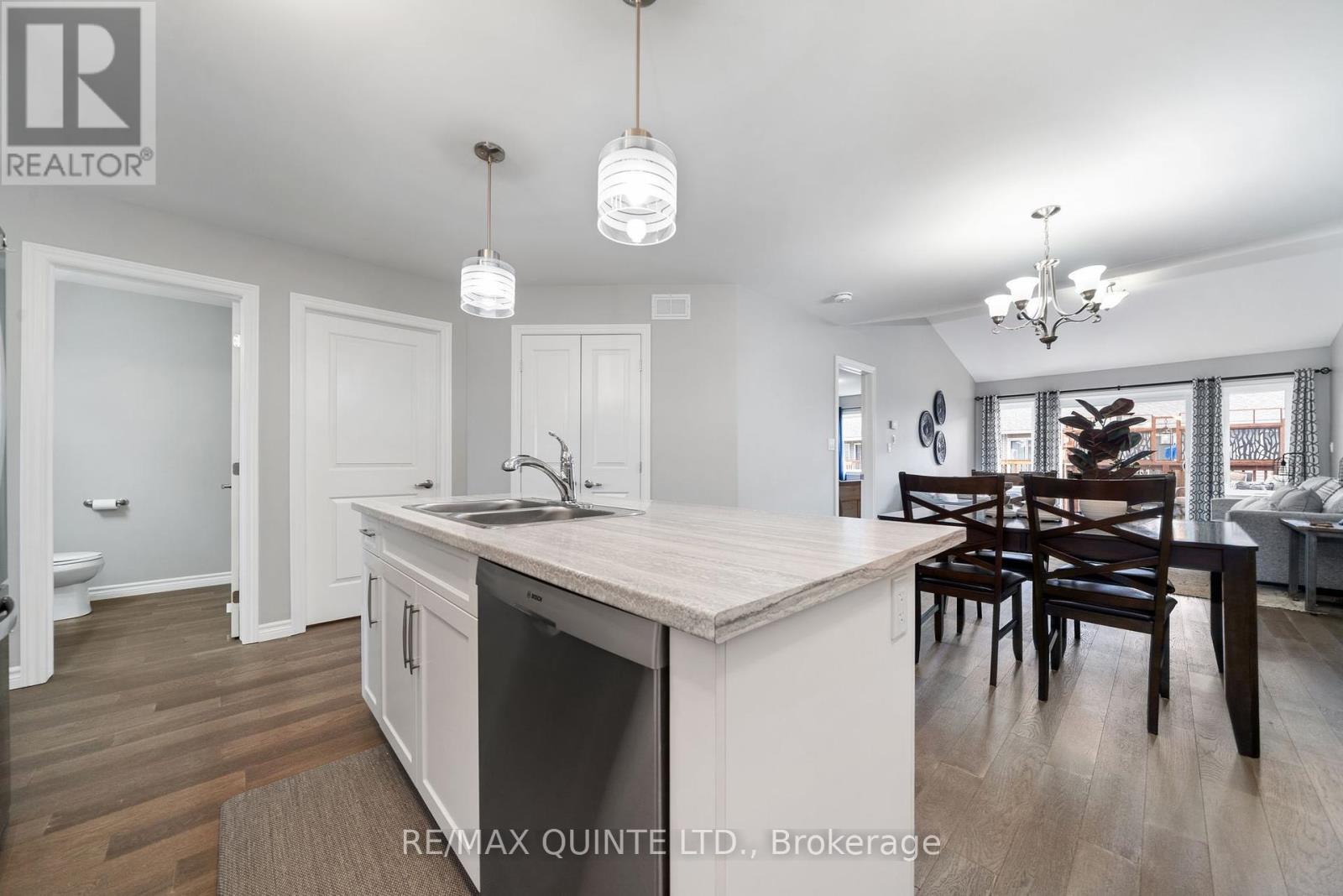 49 Sandhu Crescent, Belleville, Ontario  K8P 0G7 - Photo 15 - X12134266