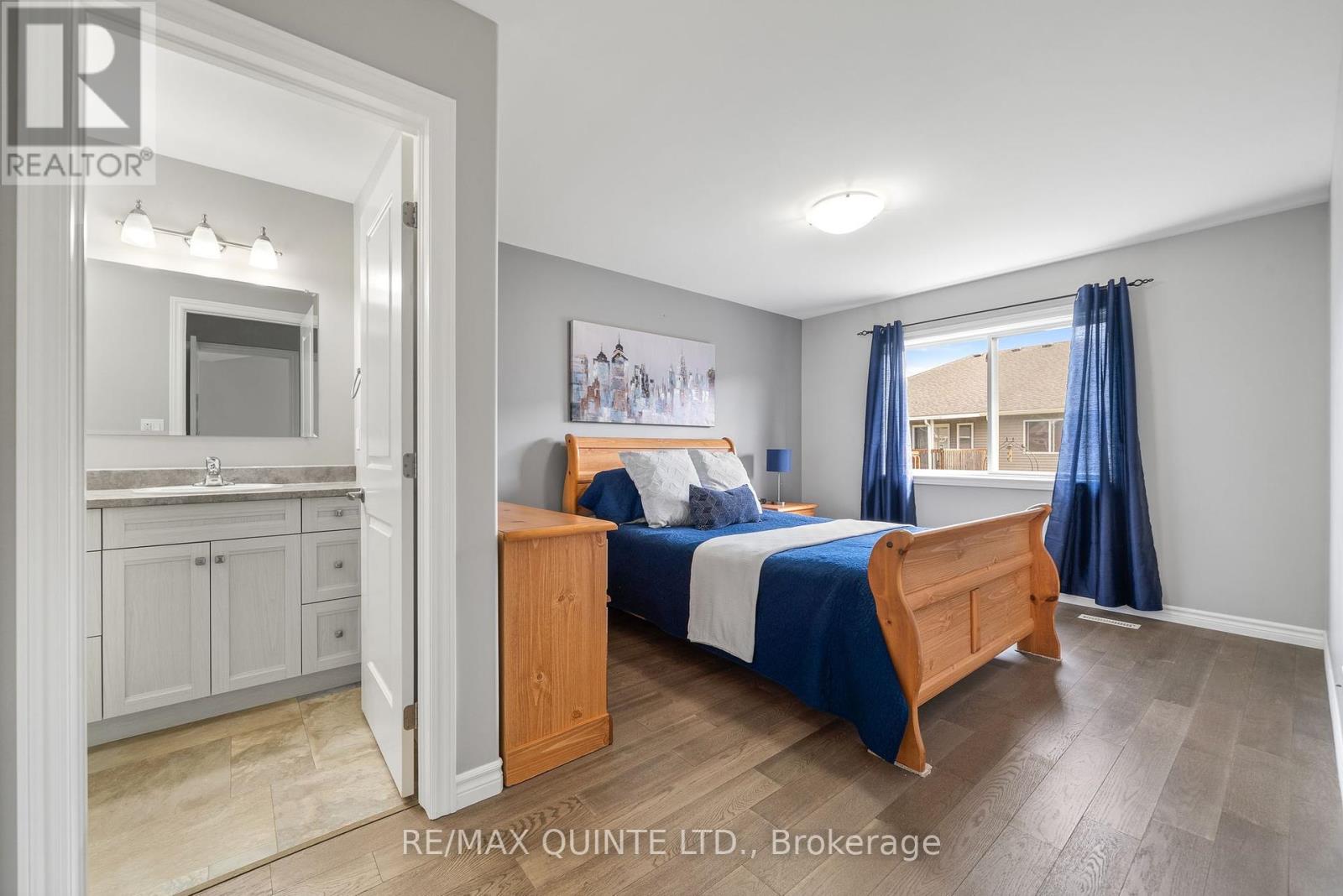 49 Sandhu Crescent, Belleville, Ontario  K8P 0G7 - Photo 28 - X12134266