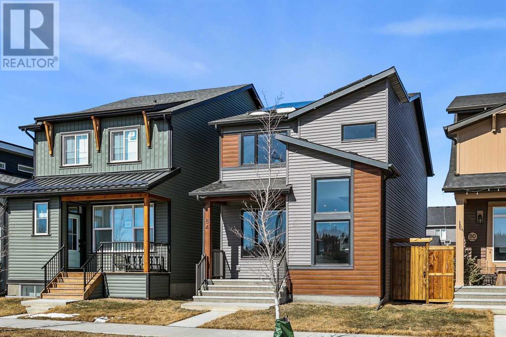 Property at 84 Rowmont Drive NW image 2