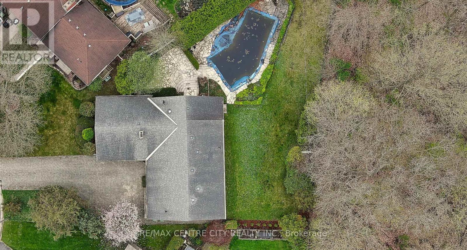 32 Locke Avenue, St. Thomas, Ontario  N5P 3X6 - Photo 47 - X12134140