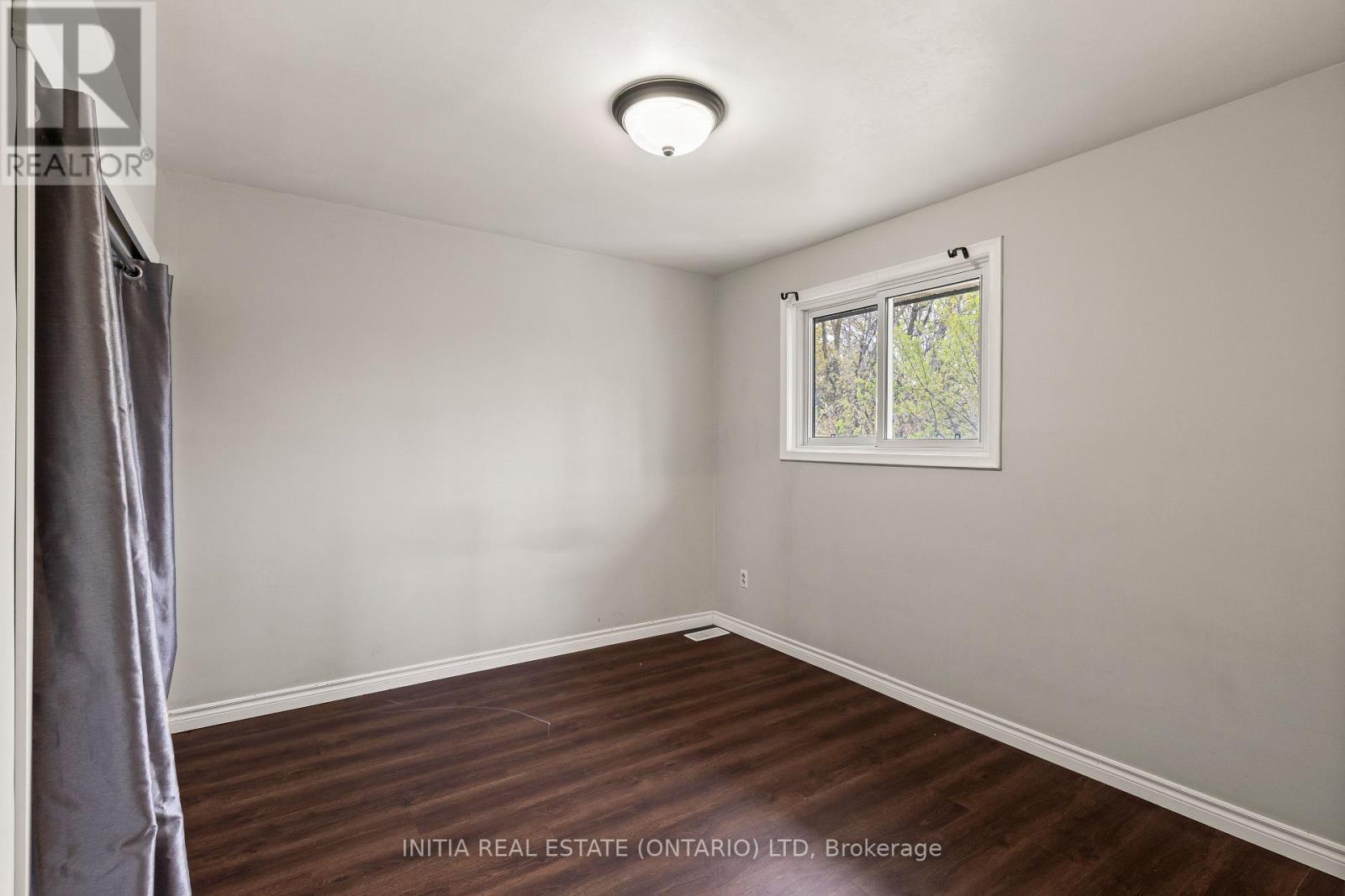222 Elgin Crescent, Stratford, Ontario  N5A 3Z5 - Photo 18 - X12134301