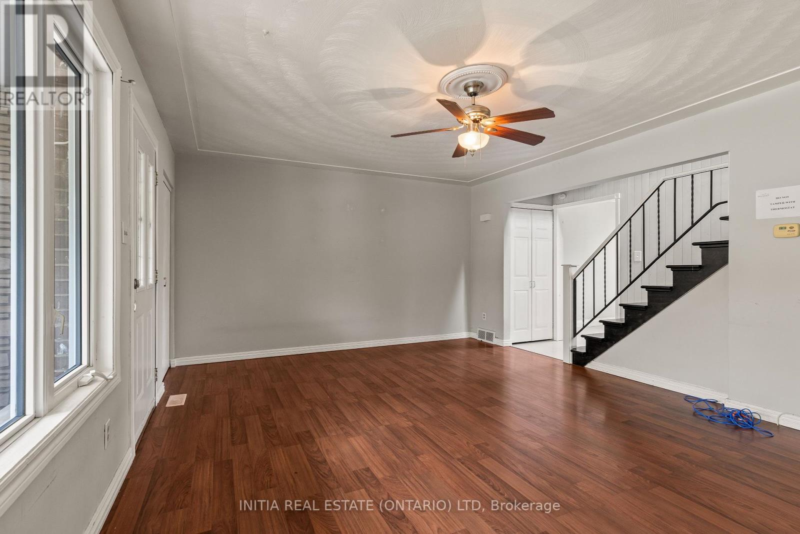222 Elgin Crescent, Stratford, Ontario  N5A 3Z5 - Photo 6 - X12134301