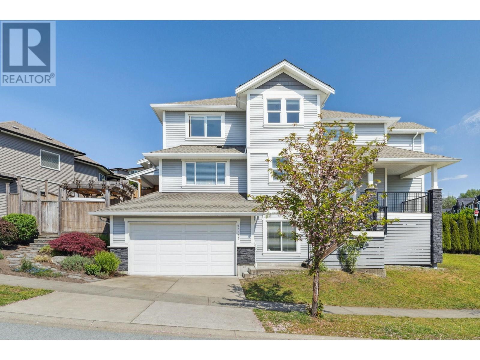 23575 LARCH AVENUE, maple ridge, British Columbia