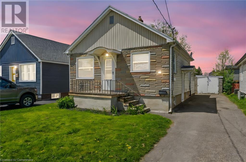 Property at 11 MARLBOROUGH Avenue image 1