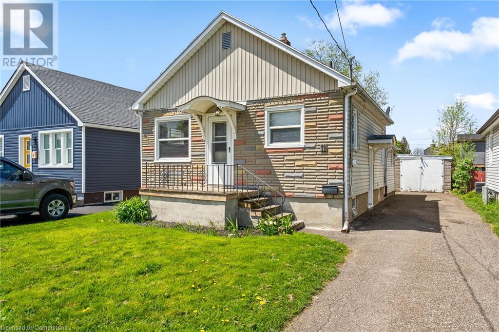 Property at 11 MARLBOROUGH Avenue image 2