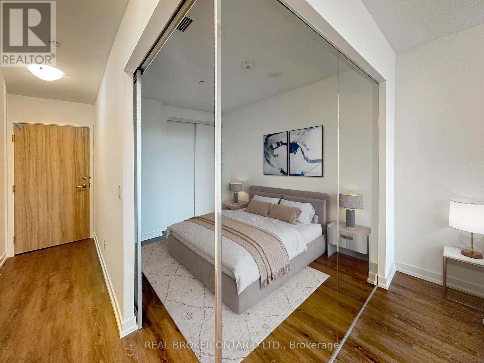 Property at 443 - 3100 KEELE STREET image 4