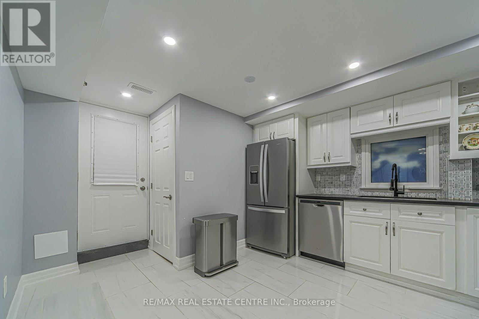 29 Linden Crescent, Brampton, Ontario  L6S 4A1 - Photo 26 - W12133801
