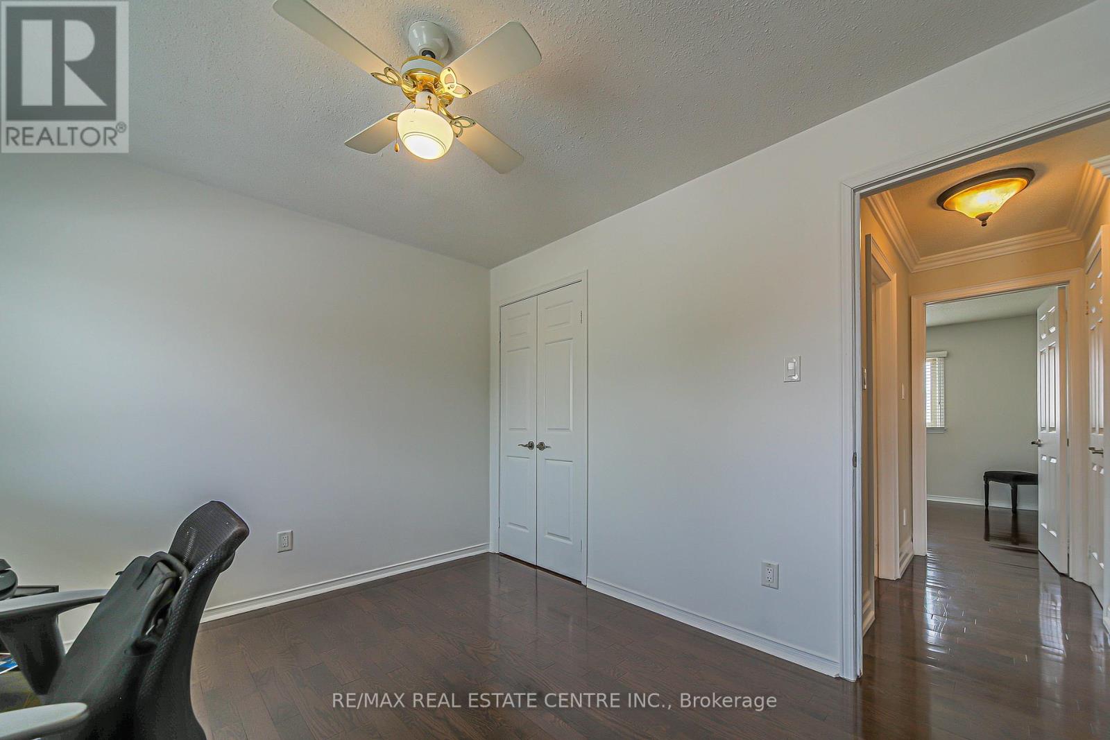 29 Linden Crescent, Brampton, Ontario  L6S 4A1 - Photo 32 - W12133801