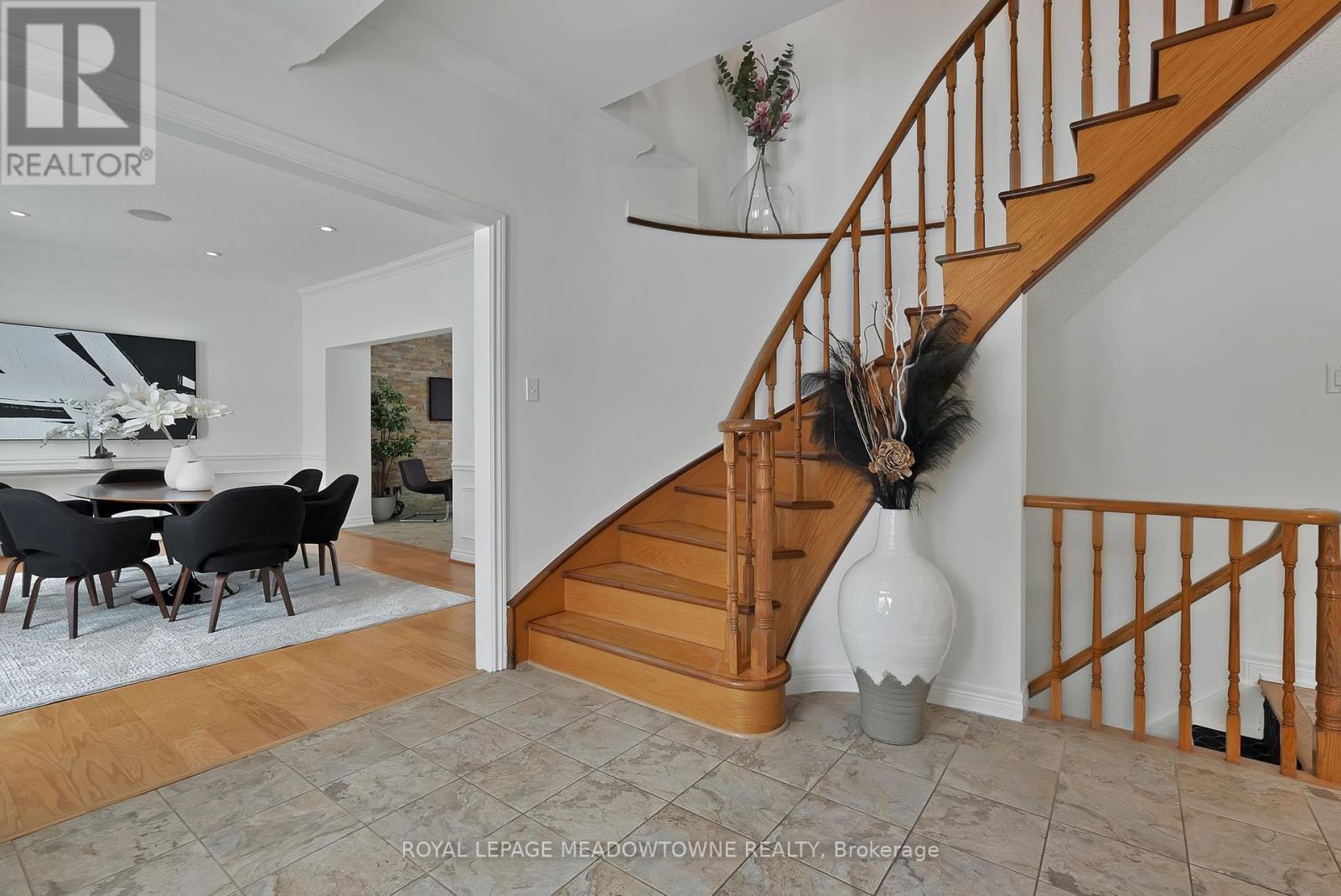 Property at 19 STEELE HOME COURT image 3