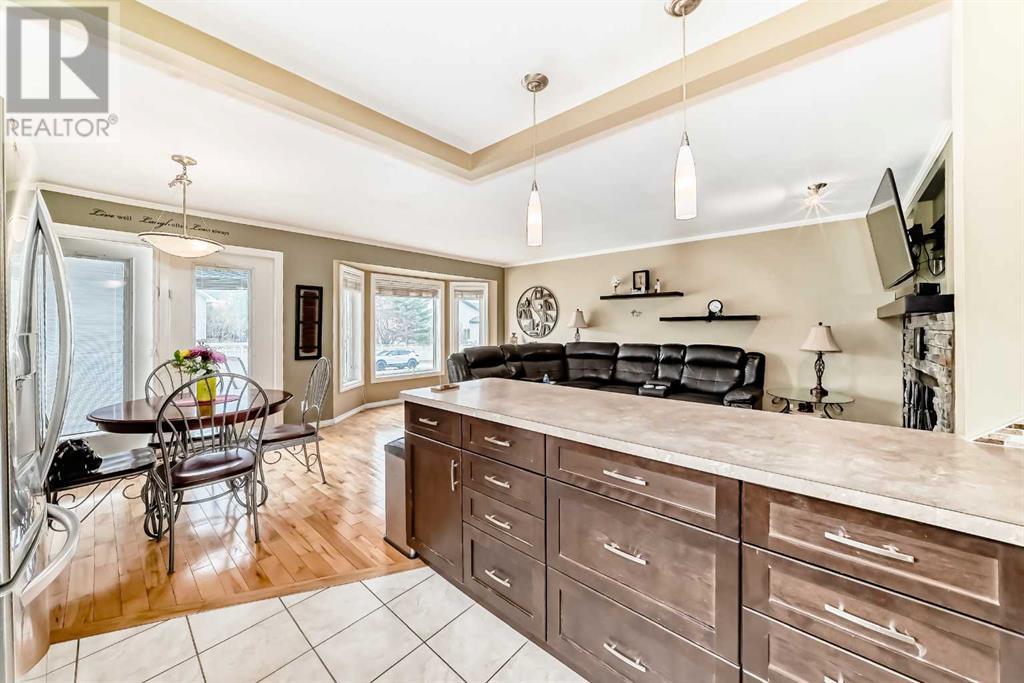 230 Jensen Drive Ne, Airdrie, Alberta  T4B 1P6 - Photo 8 - A2219045