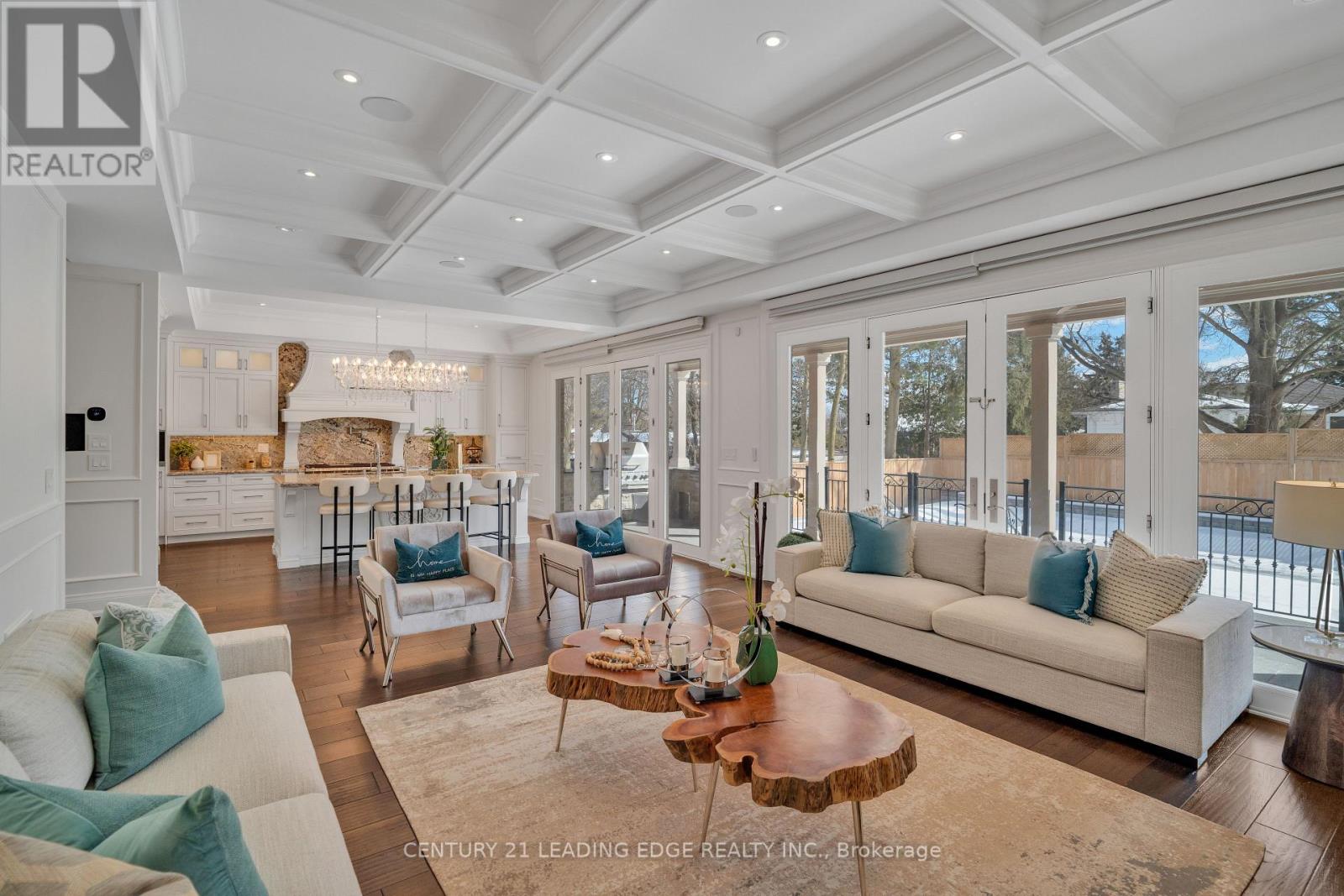 Property at 25 TALISMAN CRESCENT image 4