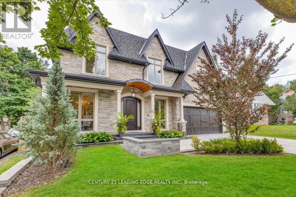 Property at 25 TALISMAN CRESCENT image 2
