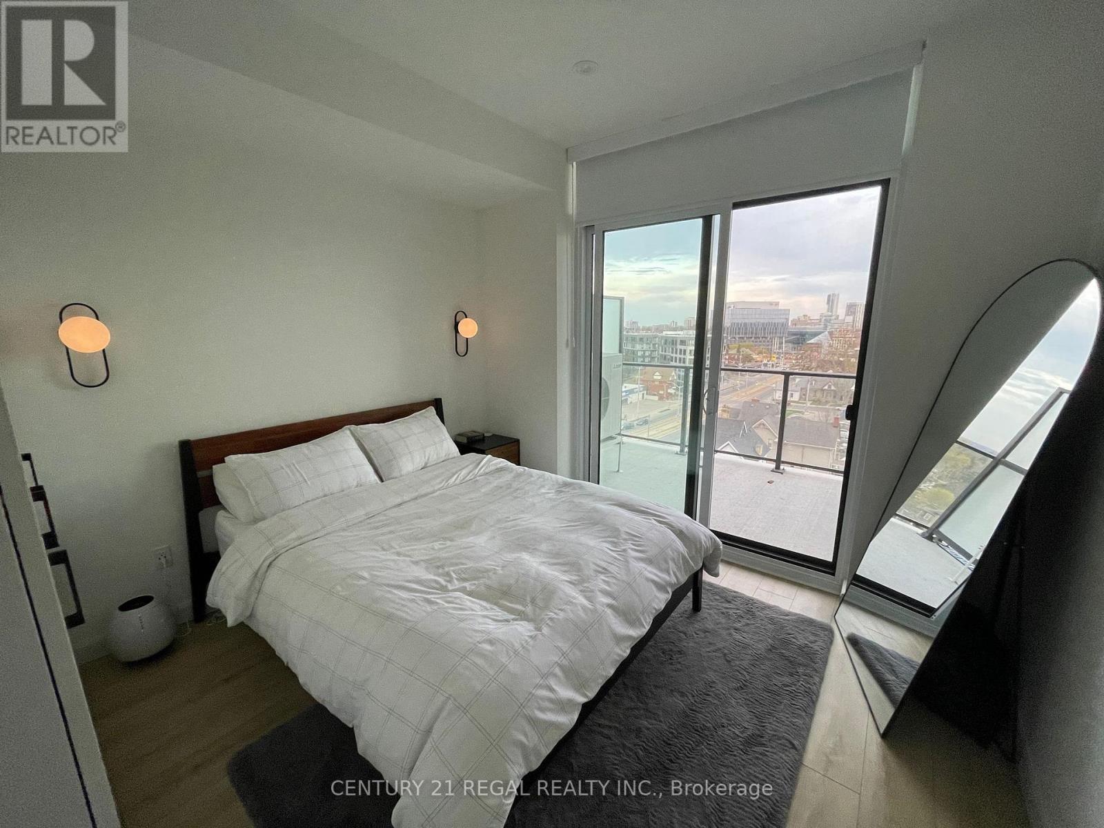 708 - 741 King Street W, Kitchener, Ontario  N2G 1E5 - Photo 12 - X12133785