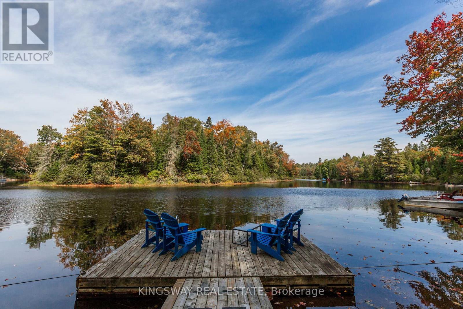 325 Balsam Chutes Road, Huntsville, Ontario  P0B 1L0 - Photo 2 - X12133881