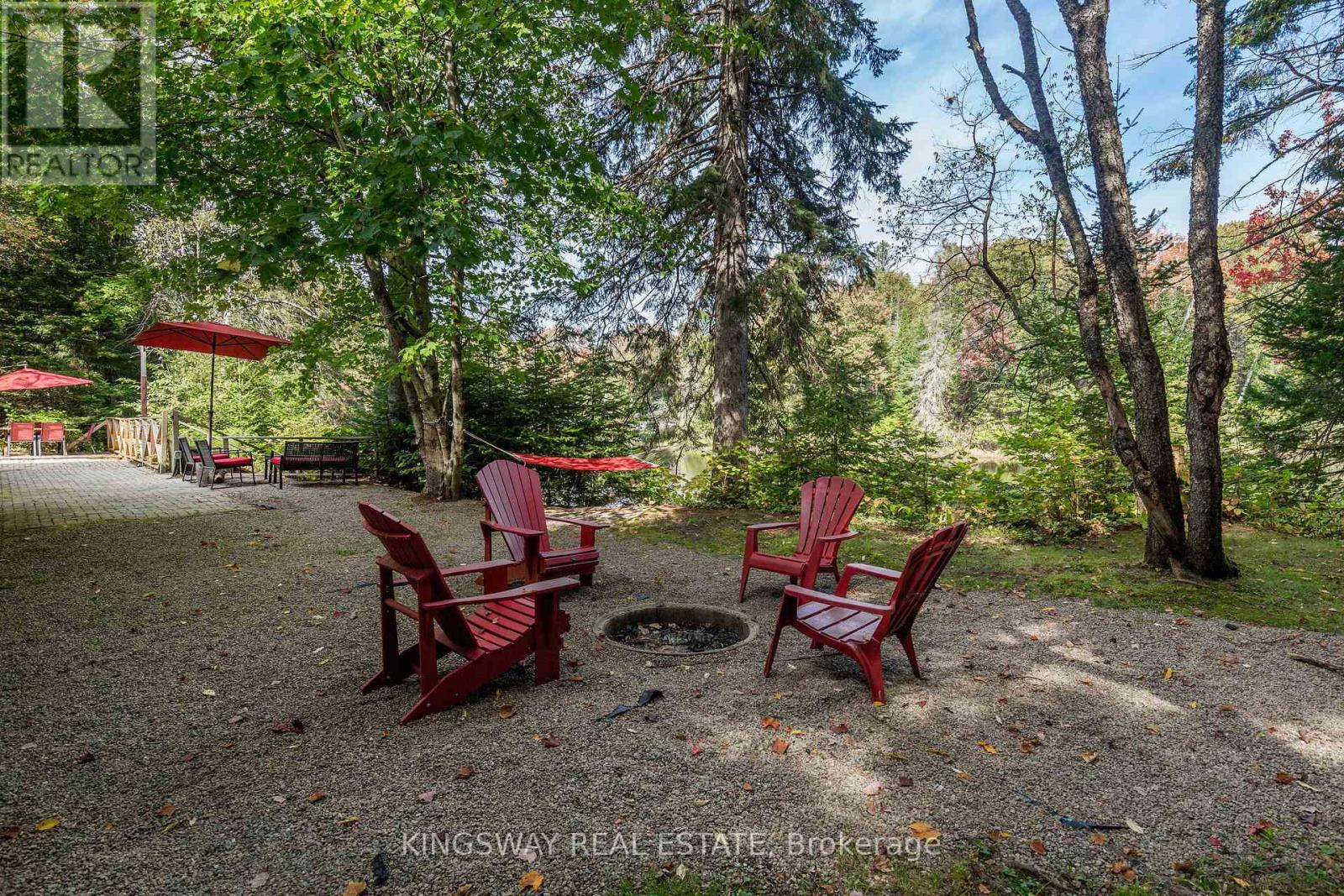 325 Balsam Chutes Road, Huntsville, Ontario  P0B 1L0 - Photo 21 - X12133881