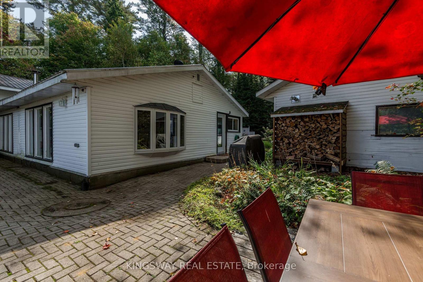 325 Balsam Chutes Road, Huntsville, Ontario  P0B 1L0 - Photo 27 - X12133881