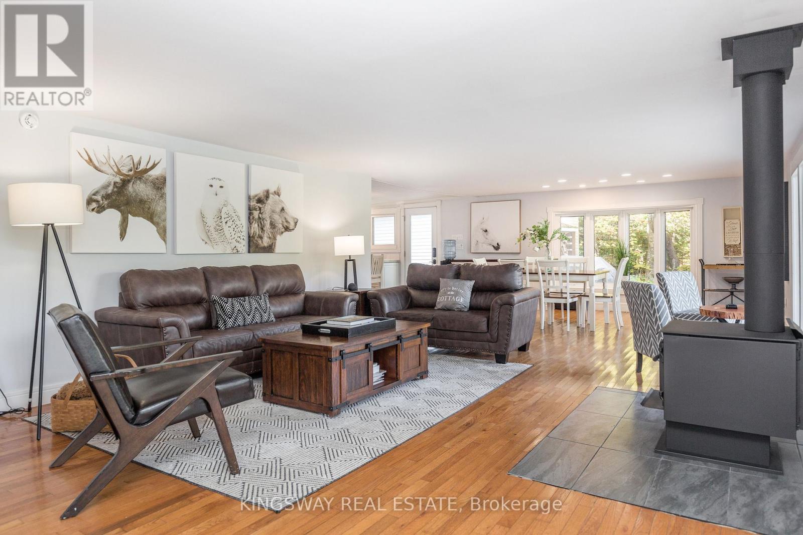 325 Balsam Chutes Road, Huntsville, Ontario  P0B 1L0 - Photo 3 - X12133881