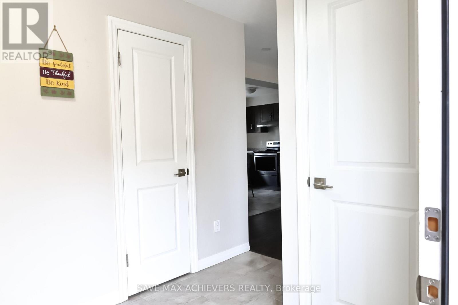 3 - 35 Shamrock Street, Cambridge, Ontario  N3C 1H9 - Photo 12 - X12133900