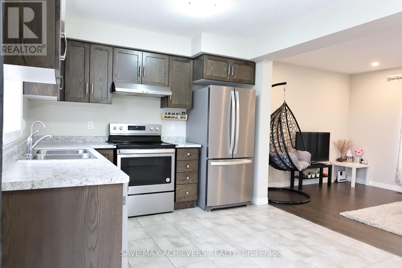 3 - 35 Shamrock Street, Cambridge, Ontario  N3C 1H9 - Photo 15 - X12133900