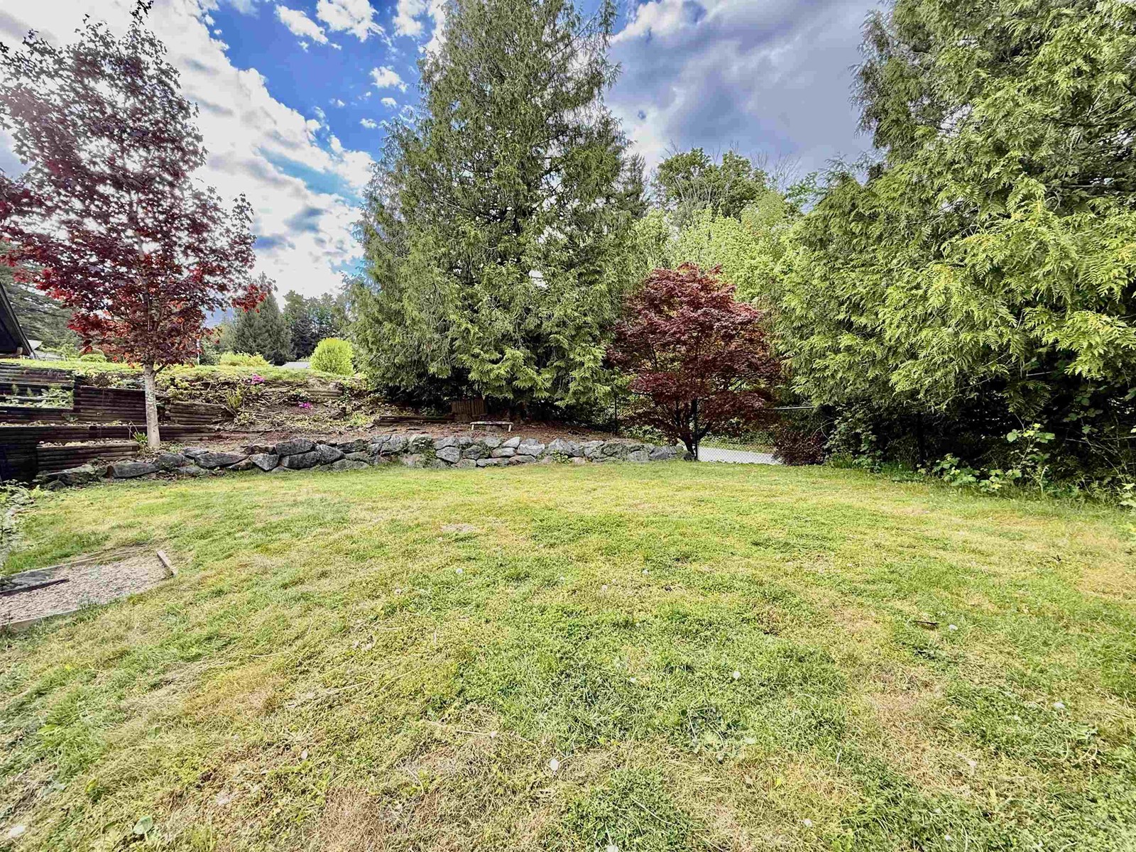 Property at 47600 MOUNTAIN PARK DRIVE image 4