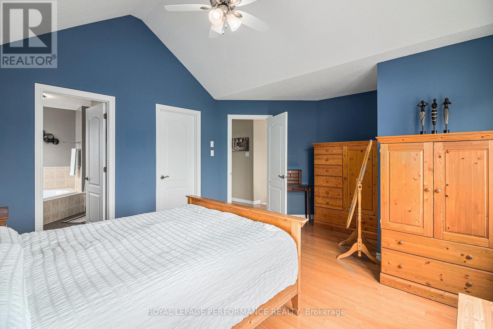 24 La Citadelle Street, Russell, Ontario  K0A 1W0 - Photo 35 - X12134158