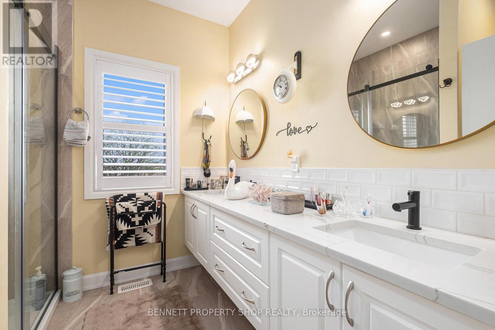 465 Lancaster Lane E, North Dundas, Ontario  N1A 2W1 - Photo 9 - X12134164
