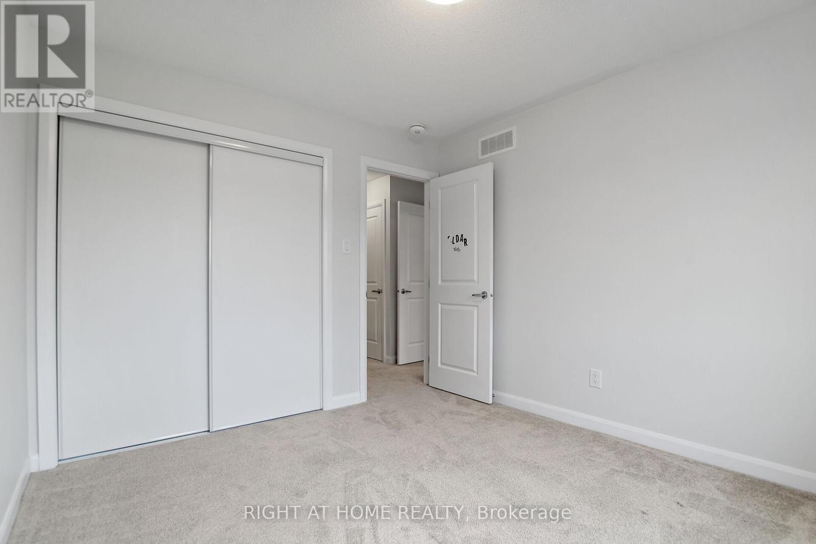 651 Hamsa Street, Ottawa, Ontario  K2J 0K6 - Photo 21 - X12134243