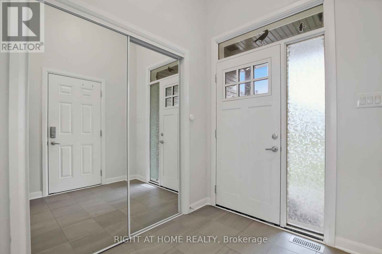 651 Hamsa Street, Ottawa, Ontario  K2J 0K6 - Photo 3 - X12134243