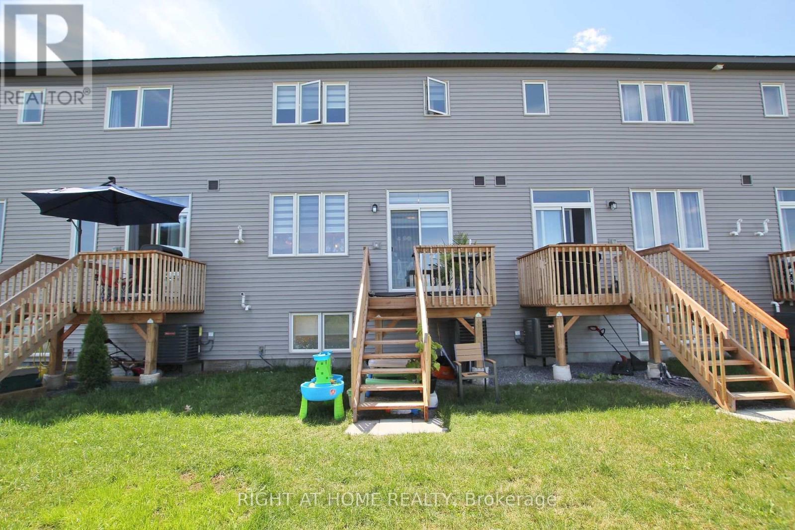 651 Hamsa Street, Ottawa, Ontario  K2J 0K6 - Photo 36 - X12134243