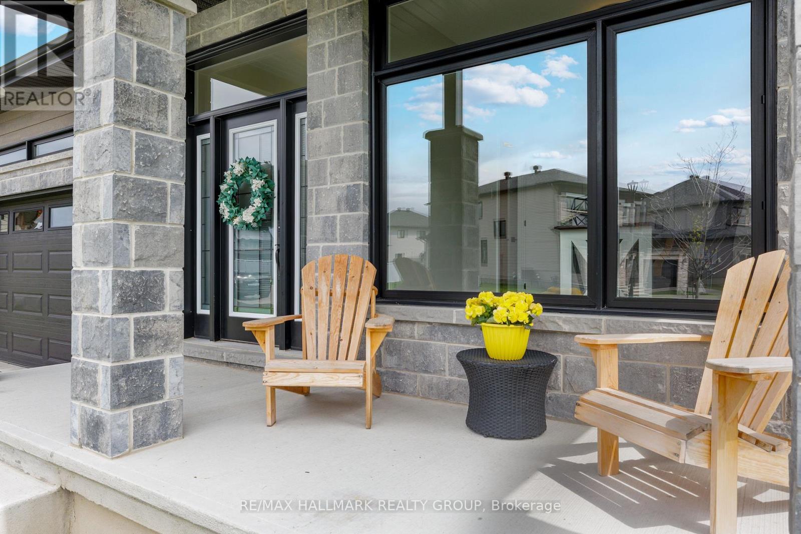 Property at 1184 AVIGNON STREET image 2