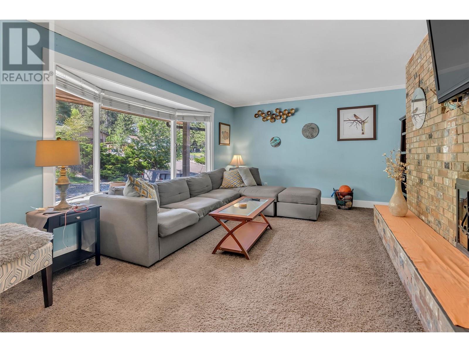 Property at 1623 Blackwood Drive image 5